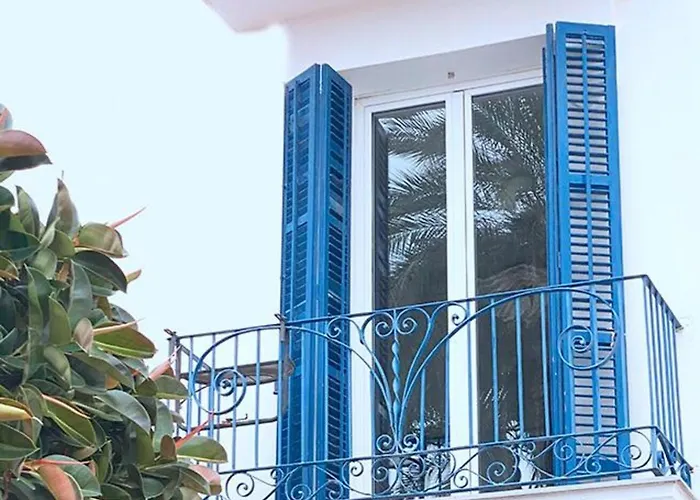 Entire Flat First Beach Line - Sea Views - Vilanova I Geltru